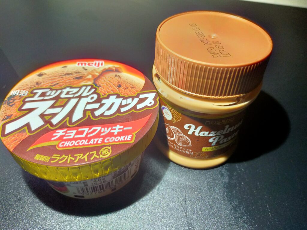 スーパーカップアイス