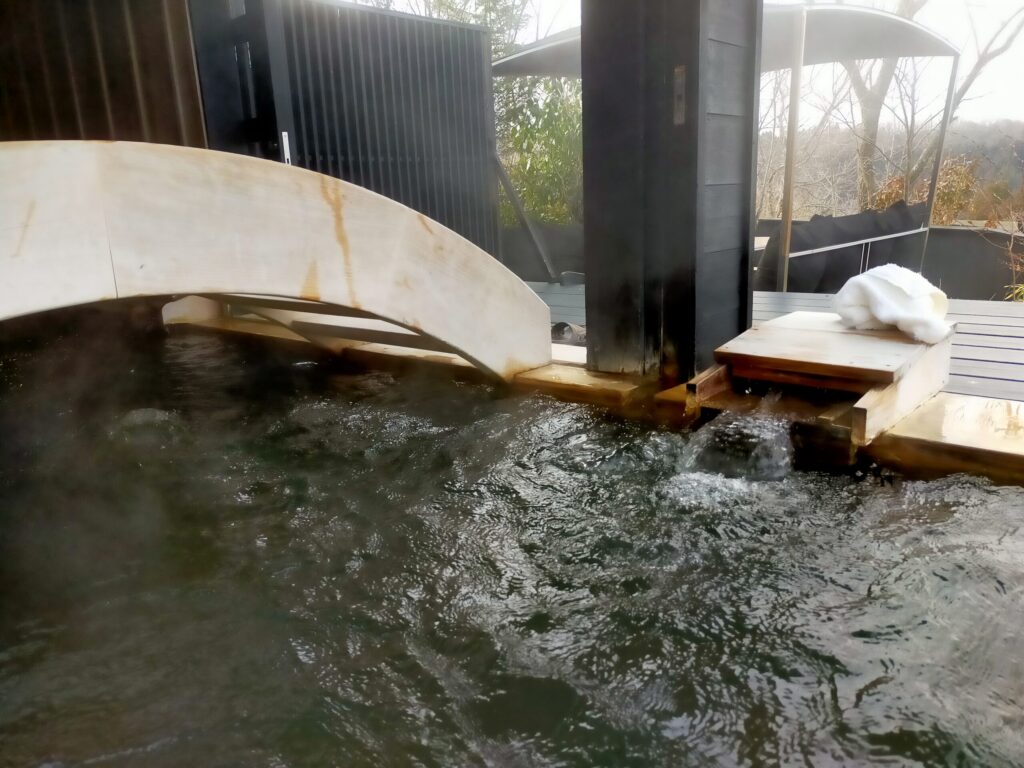 月洸樹の朝露天風呂