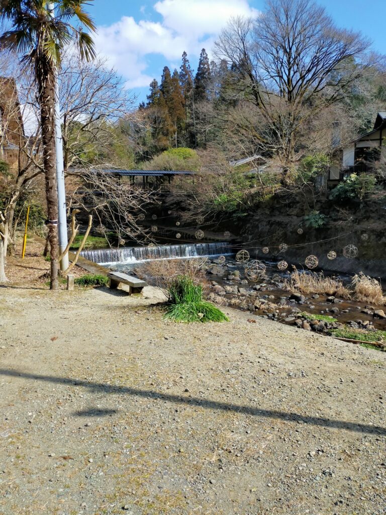 黒川温泉の川沿い写真