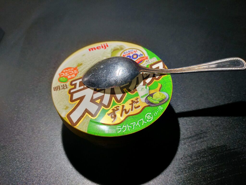 エッセルスーパーカップのずんだ味