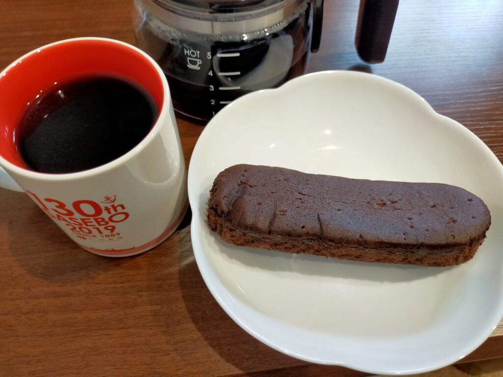 コーヒーとショコラケーキ