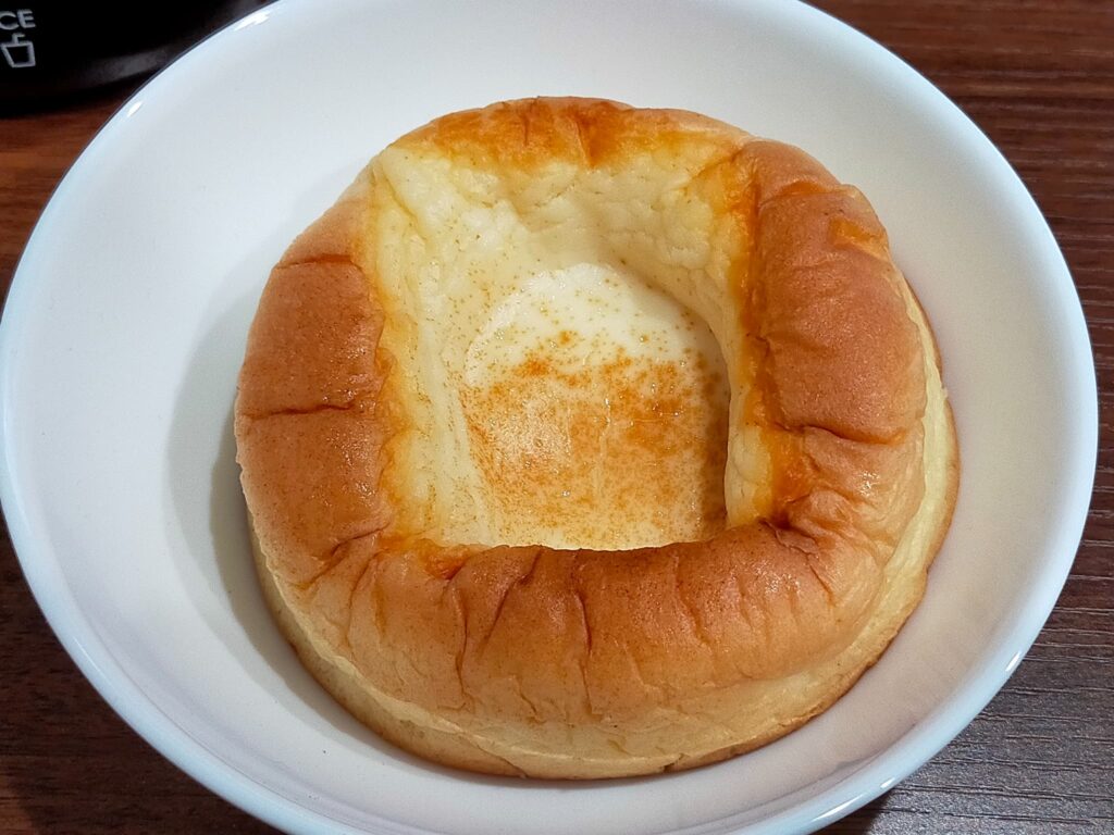 ベイクドチーズケーキ風パン